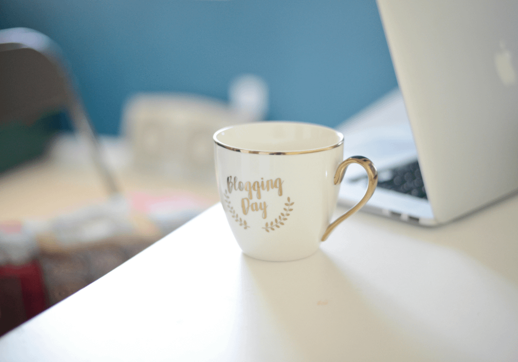 5 πράγματα που πρέπει να γνωρίζετε για το blogging (πριν ξεκινήσετε )