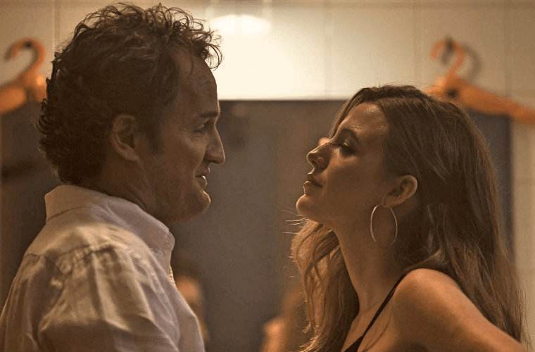 All I see is you... και για αυτό σ'αγαπώ